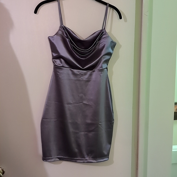 Dress - Picture 1 of 2